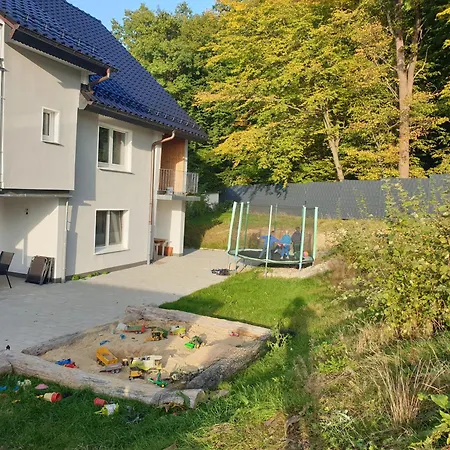 Fruehling In Der Waldrand Mit Grossem Garten شقة *