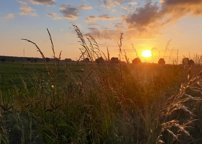 شقة Fruehling In Der Waldrand Mit Grossem Garten